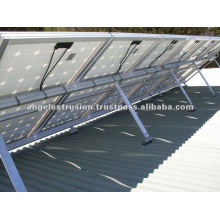 Perfil de aluminio para sistema de montaje solar